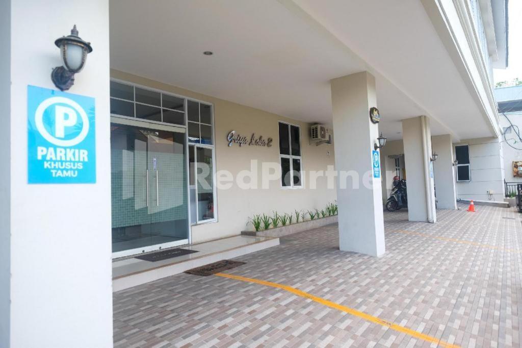 Griya Loka 2 Syariah Near Simpang Lima Mitra Reddoorz Hotel Semarang Eksteriør billede
